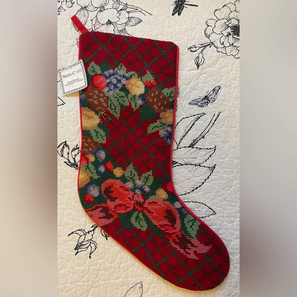 Vintage Needle Crafts Christmas Wreath Handmade Needlepoint Stocking NWT 18in